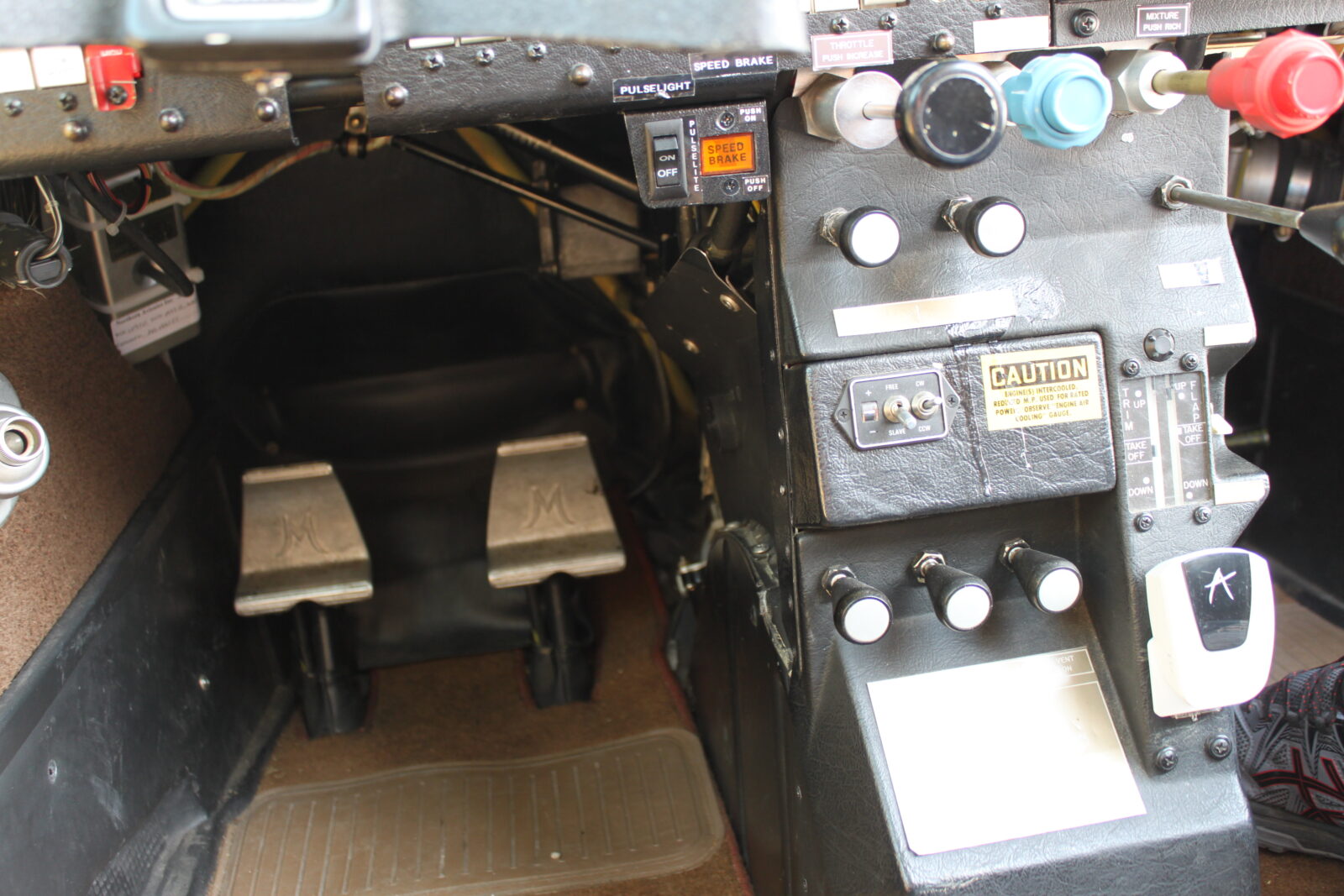 1984 Mooney M20K 231 Special Edition - Panel